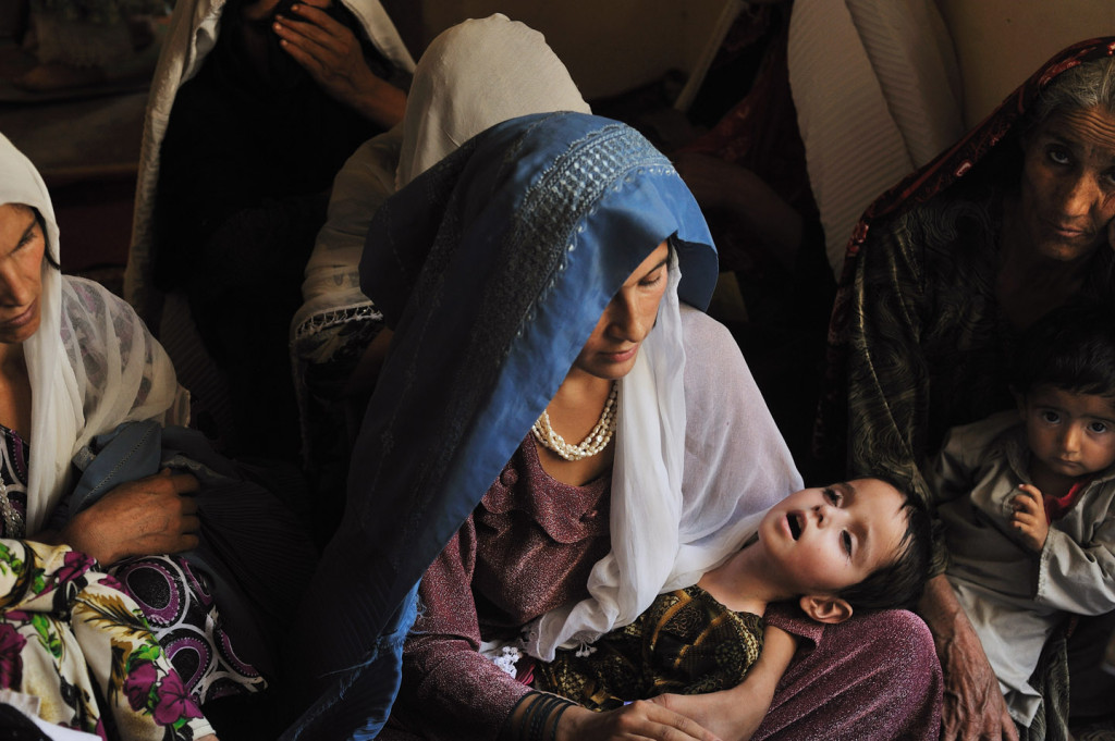 "Veiled Rebellion" by Lynsey Addario. source: www.lynseyaddario.com